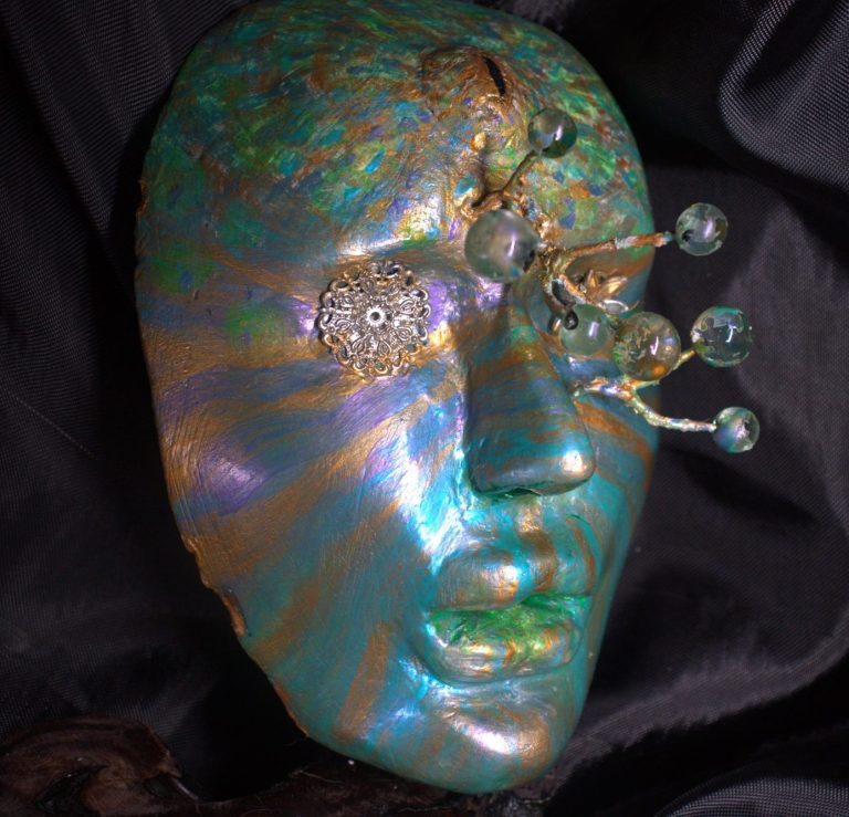 Trip's Vision Main frontal view under daylight lighting